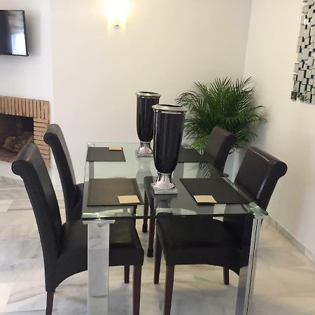 ماربيا Beautiful 2 Bedroom Apartment @ Puerto Banus! المظهر الخارجي الصورة